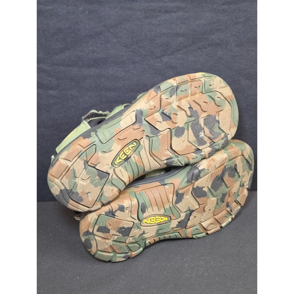 Keen Newport H2 Kids‎ Camo Green Water Sandals Shoes Size 3 US 1014259